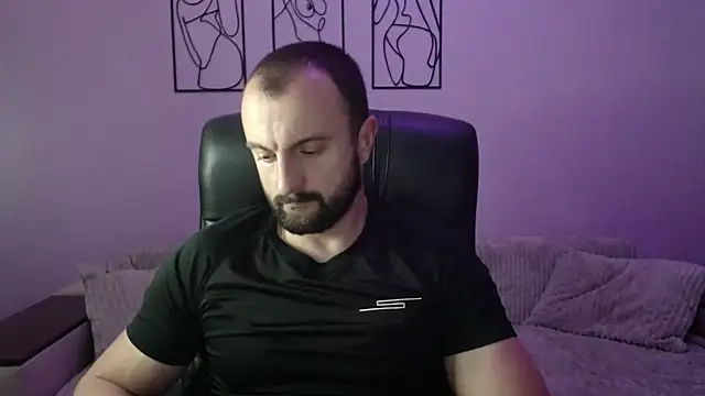 brindlefly6969 online show from 09-11-25, 11:43