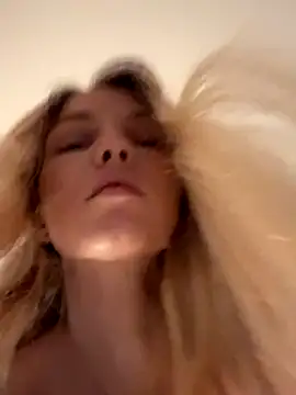 Adelina0001 online show from 11-26-25, 02:45