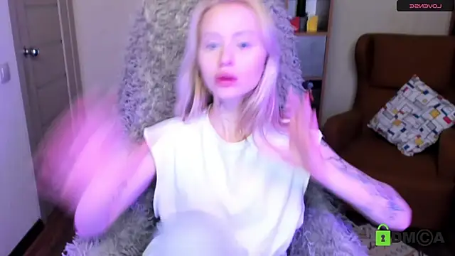 MalenaErnman online show from 12-22-24, 11:00