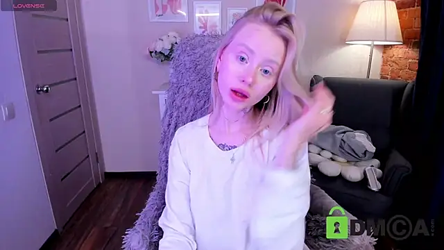 MalenaErnman online show from 01-20-25, 01:21