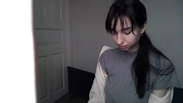 ElizaSwon online show from 09-24-25, 02:42