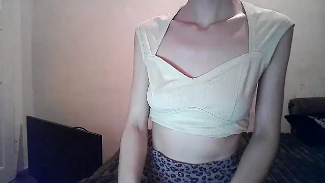 ElizaSwon online show from 10-14-25, 04:08