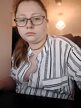 Kiarassecrets online show from 03-24-26, 09:03