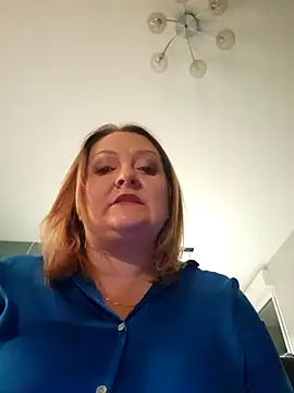 lady charlyne online show from 12-04-25, 07:55