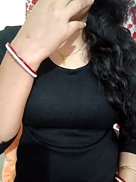 Snapshot of Priya_Boudi chatting on 02-13-26, 06:15 Priya Boudi online show from 02-13-26, 06:15