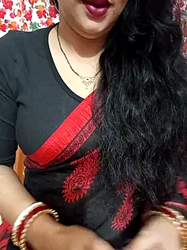 Snapshot of Priya_Boudi chatting on 02-25-26, 05:55 Priya Boudi online show from 02-25-26, 05:55