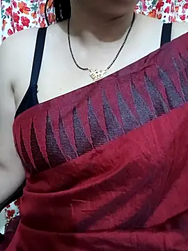 Snapshot of Priya_Boudi chatting on 03-09-26, 06:01 Priya Boudi online show from 03-09-26, 06:01