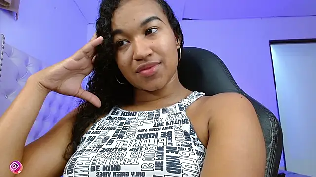 Alexa priincess online show from 03-04-25, 01:17