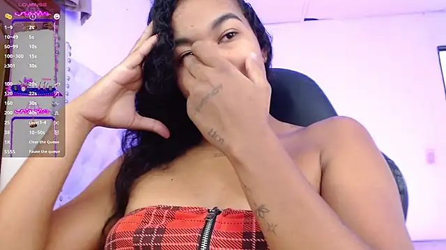 Alexa priincess online show from 03-22-25, 01:41