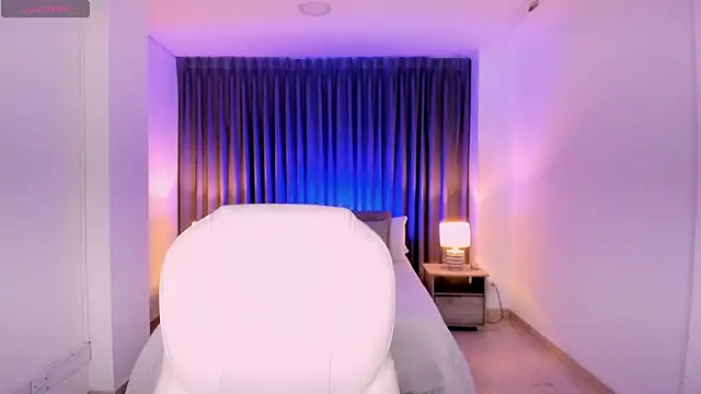 Snapshot of Rebeka_spencer chatting on 01-17-25, 03:23 Rebeka spencer online show from 01-17-25, 03:23