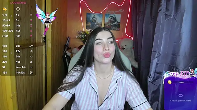 Snapshot of Fiery_Brunette_ chatting on 01-13-25, 06:27 Fiery Brunette  online show from 01-13-25, 06:27