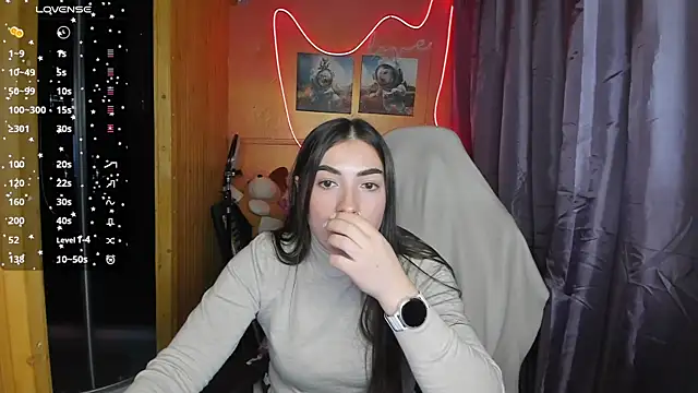 Snapshot of Fiery_Brunette_ chatting on 02-27-25, 11:52 Fiery Brunette  online show from 02-27-25, 11:52