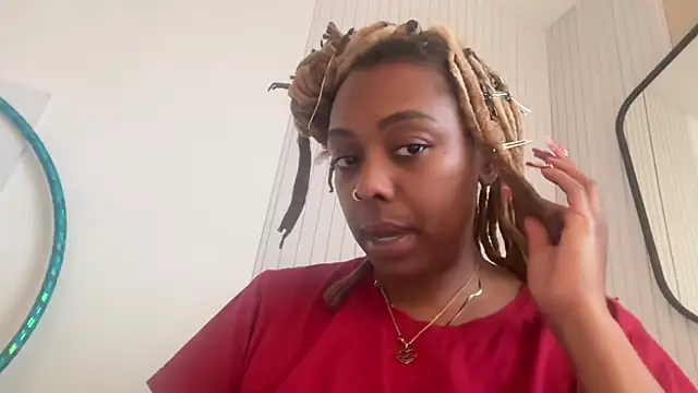 ChocolateCakeQueen online show from 02-17-25, 10:58