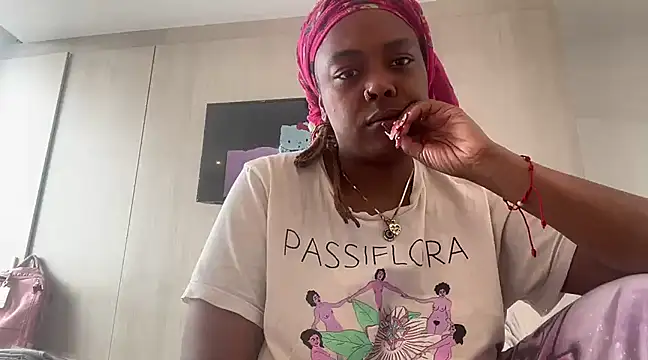 ChocolateCakeQueen online show from 03-16-25, 07:49