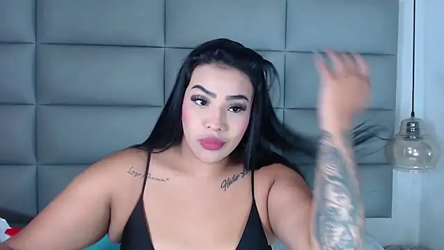 emily brontee  online show from 01-04-25, 12:27