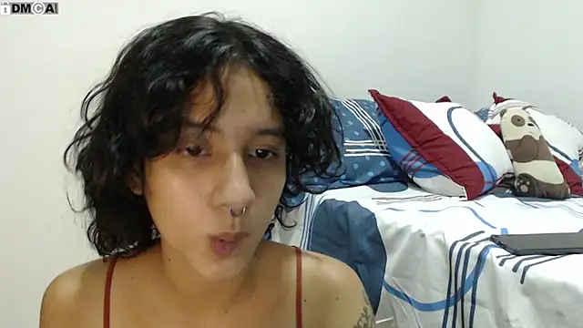 AlinaWoolf  online show from 10-03-25, 02:52