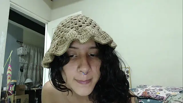 AlinaWoolf  online show from 06-04-26, 06:19