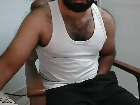 Snapshot of Tamil_Boy28 chatting on 12-14-25, 04:34 Tamil Boy28 online show from 12-14-25, 04:34