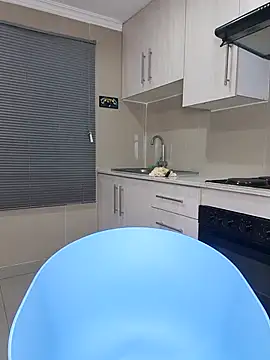 Jazmine-Blue online show from 10-22-25, 01:06