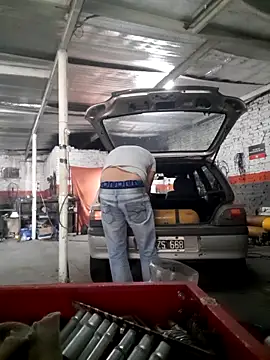 hecwil8 online show from 11-08-25, 01:22