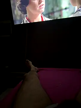 Snapshot of gigetto1977 chatting on 11-04-25, 02:21 gigetto1977 online show from 11-04-25, 02:21