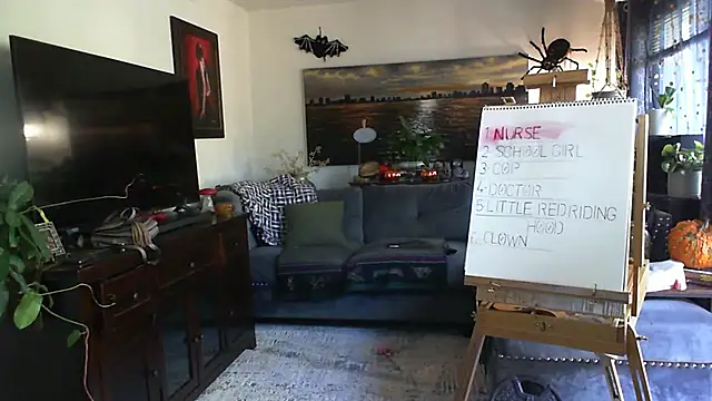 CeceilaMoon online show from 10-24-25, 02:46