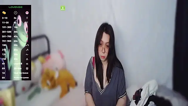 mememe 1006  online show from 04-05-26, 07:44