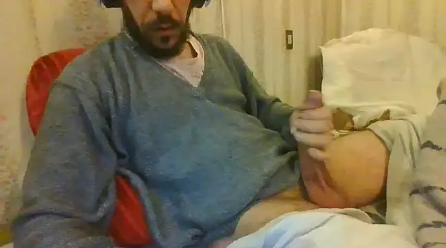 Snapshot of tozebrito_hd chatting on 12-27-24, 12:50 tozebrito hd online show from 12-27-24, 12:50