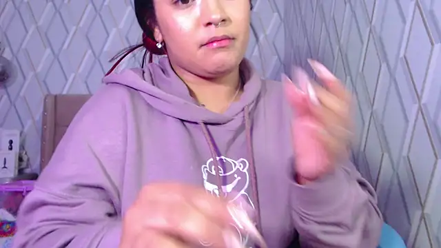 NicolleTaylor online show from 03-19-25, 10:22