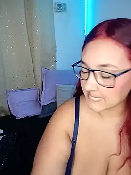 Isabella Du online show from 11-12-25, 11:10