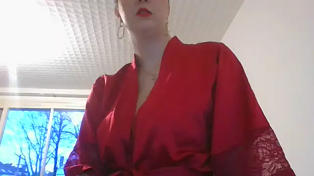 Linaluxa online show from 01-12-26, 04:23