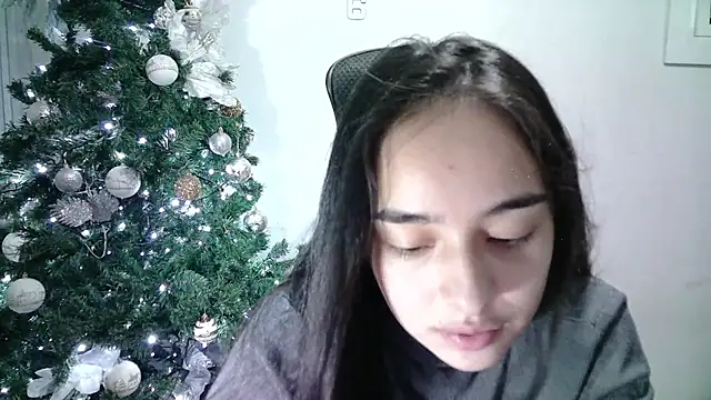 Snapshot of aineangeel chatting on 01-25-25, 03:40 aineangeel online show from 01-25-25, 03:40