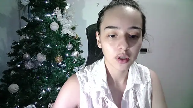 Snapshot of aineangeel chatting on 02-07-25, 12:09 aineangeel online show from 02-07-25, 12:09