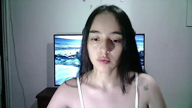 Snapshot of aineangeel chatting on 02-22-25, 03:01 aineangeel online show from 02-22-25, 03:01