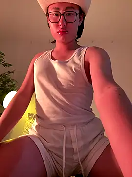 SrLuis18 online show from 11-07-25, 03:06