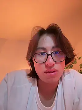 SrLuis18 online show from 12-18-25, 07:03