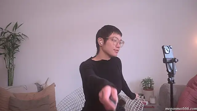 meganmei666 online show from 03-25-26, 06:03