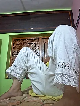 kunjan789 online show from 03-20-25, 04:07