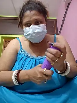 Snapshot of kunjan789 chatting on 03-01-26, 04:03 kunjan789 online show from 03-01-26, 04:03