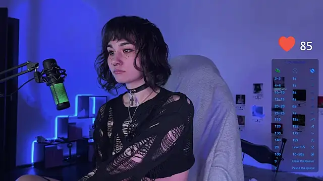 deadlysweet online show from 12-17-24, 10:22