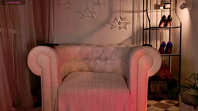 Your Little Milf online show from 02-19-26, 06:26