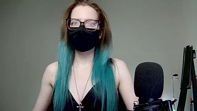 Snapshot of amber_candyfloss chatting on 01-14-25, 12:00 amber candyfloss online show from 01-14-25, 12:00