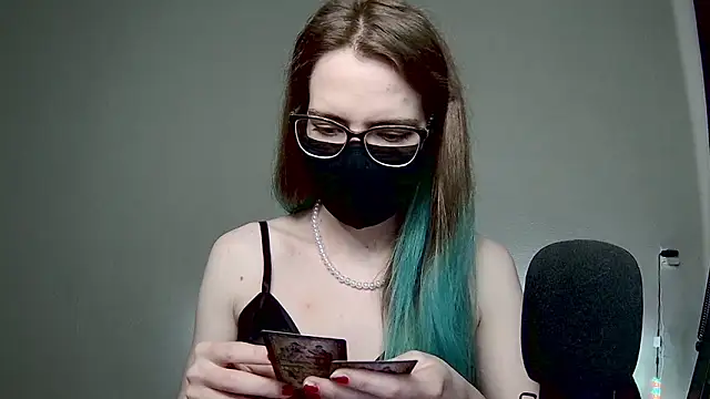 Snapshot of amber_candyfloss chatting on 03-01-25, 05:20 amber candyfloss online show from 03-01-25, 05:20