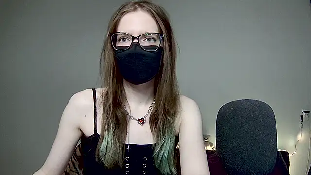 amber candyfloss online show from 12-05-25, 04:10