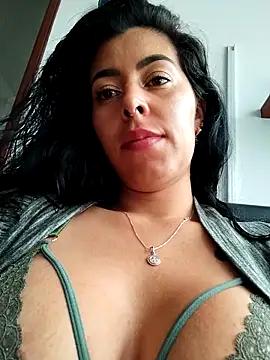 Emily Wane online show from 11-24-25, 04:40