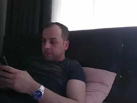 Yldrmm 9553 online show from 05-20-26, 03:07