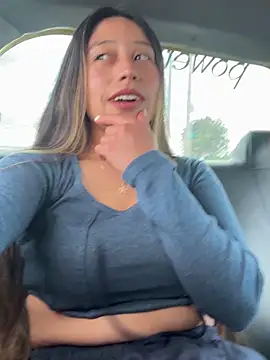 kiaraowen online show from 03-21-25, 08:40