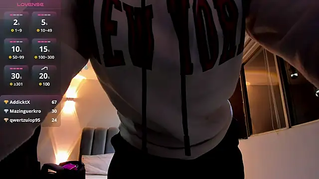 AnaRuiz online show from 02-22-25, 11:57