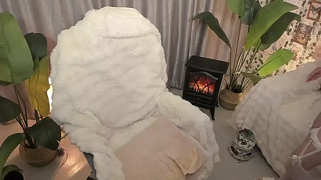 Snapshot of Minami_686 chatting on 01-26-25, 09:18 Minami 686 online show from 01-26-25, 09:18