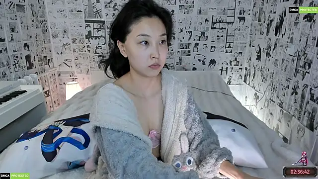 Snapshot of Minami_686 chatting on 05-11-26, 08:17 Minami 686 online show from 05-11-26, 08:17
